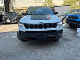 Jeep Compass Trailhawk/ДИСТРОНИК/ПАНОРАМА/АВТОФИНАНСИРАНЕ, снимка 2