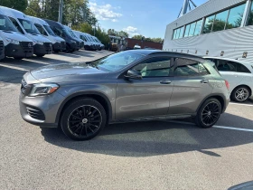 Mercedes-Benz GLA 250  * CARFAX * ОПЦИЯ ЗА ФИНАНСИРАНЕ, снимка 16