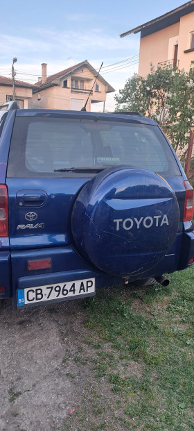 Toyota Rav4, снимка 3 - Автомобили и джипове - 45795282