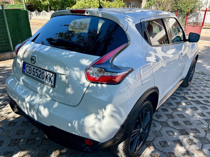 Nissan Juke 1.6i-Автоматик, снимка 4 - Автомобили и джипове - 52547059