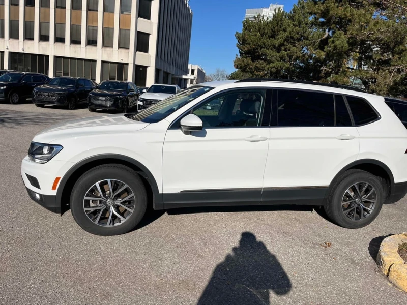 VW Tiguan * 4MOTION * CARFAX * БЕЗ ПЪРВОНАЧАЛНА ВНОСКА, снимка 2 - Автомобили и джипове - 52645289