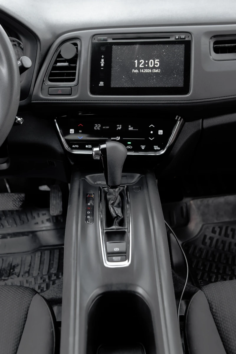 Honda Hr-v 1.8 GAZ, снимка 15 - Автомобили и джипове - 53503449