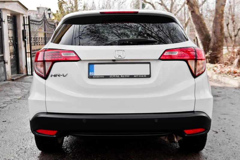 Honda Hr-v 1.8 GAZ, снимка 8 - Автомобили и джипове - 53503449