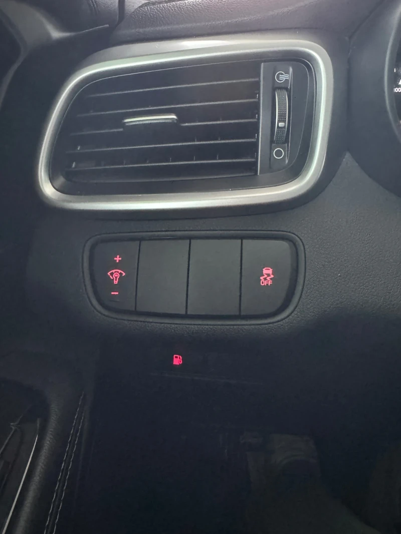 Kia Sorento FE AWD, снимка 11 - Автомобили и джипове - 53574900
