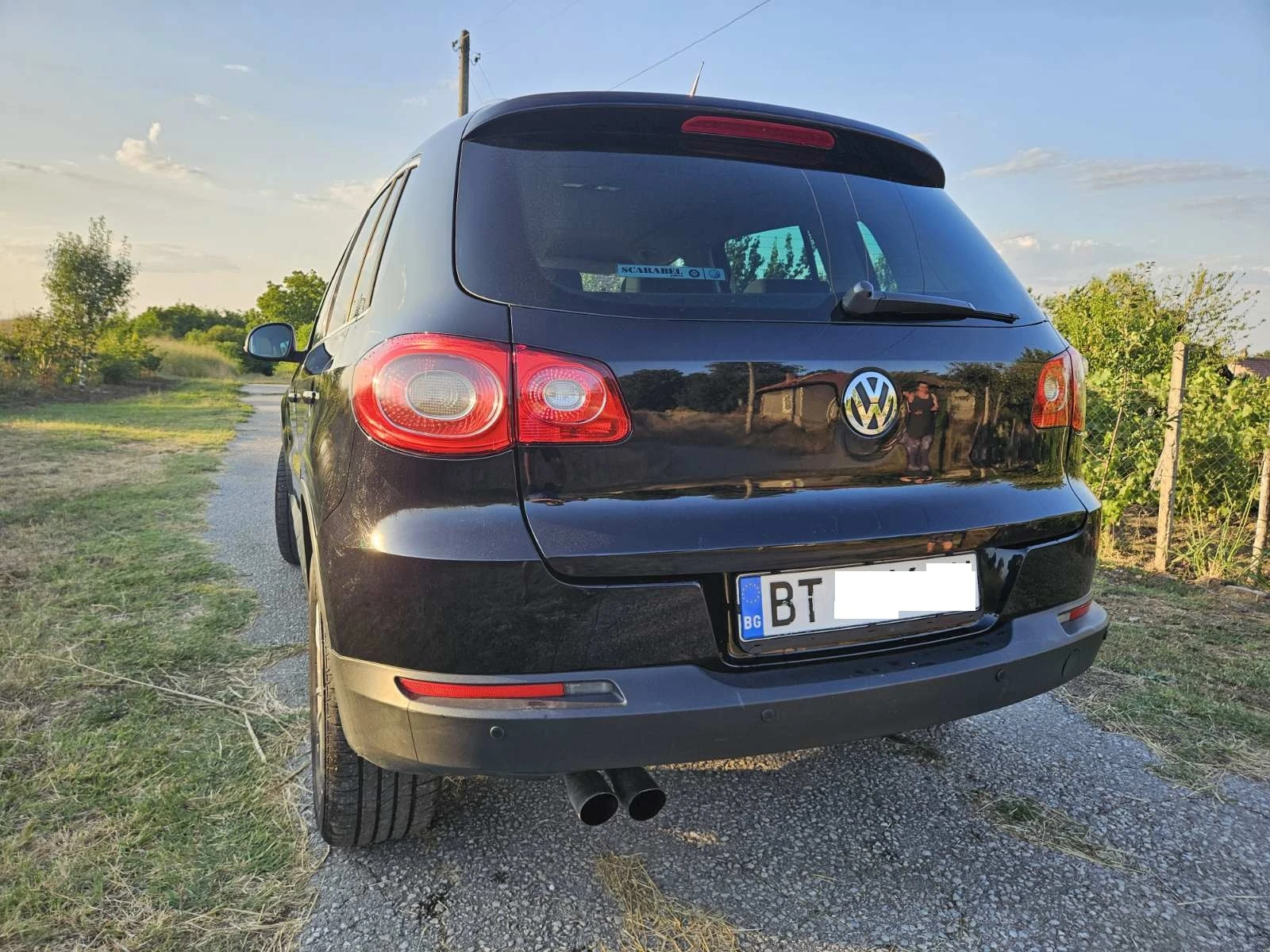 VW Tiguan 2.0 140 автомат - изображение 7
