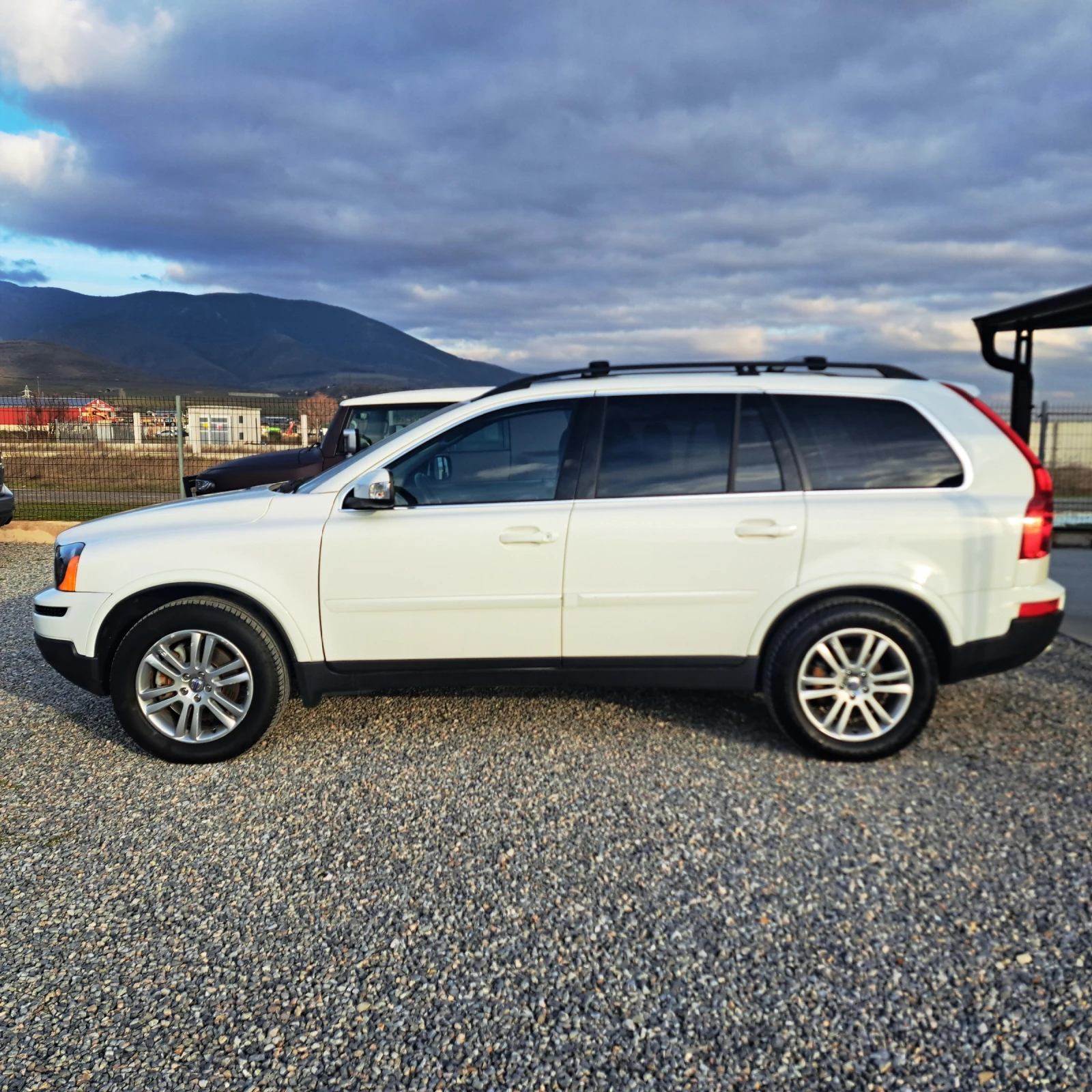 Volvo Xc90 2.4* D5* AWD* 185HP* 7МЕСТА*  - изображение 3