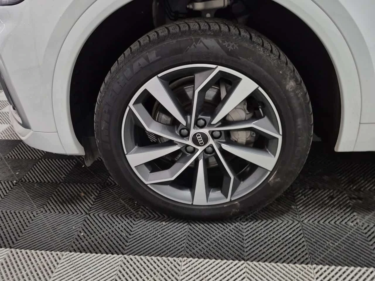 Audi Q5 * PROGRESSIV * CARFAX * ���������* ��������*  | Mobile.bg � ����������� 16