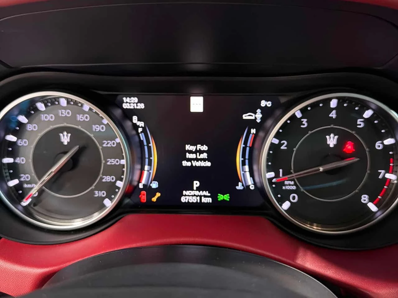 Maserati Levante * GT * CARFAX * ЦЕНА ДО БГ, снимка 8 - Автомобили и джипове - 53987448