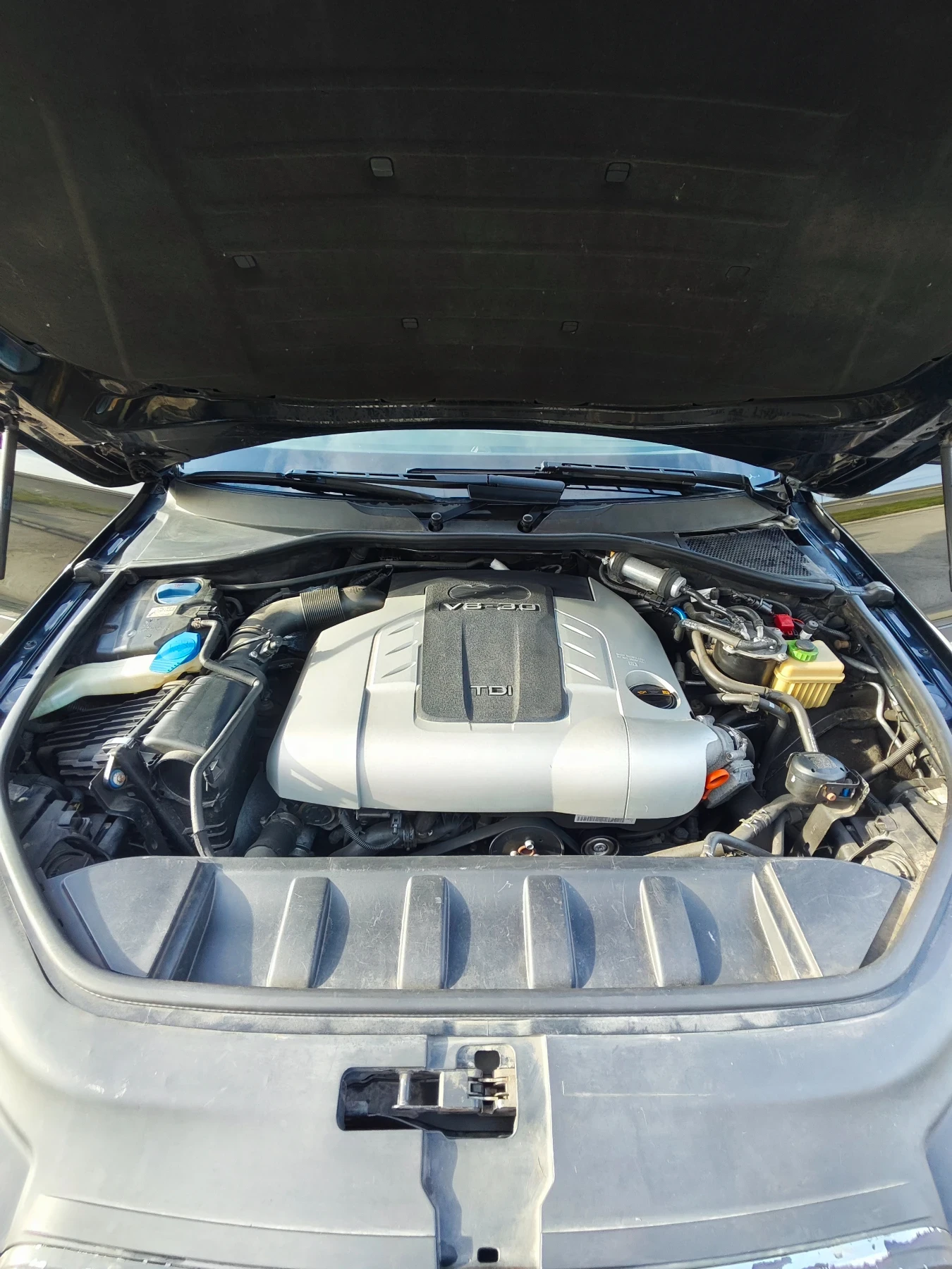 Audi Q7 3.0 TDI, снимка 16 - Автомобили и джипове - 54295553