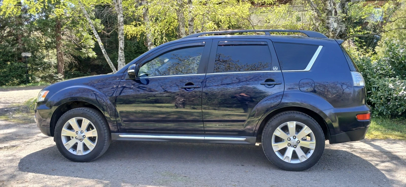 Mitsubishi Outlander 2.4i / 4* 4 / ����� �������� / 7�. | Mobile.bg � ����������� 7