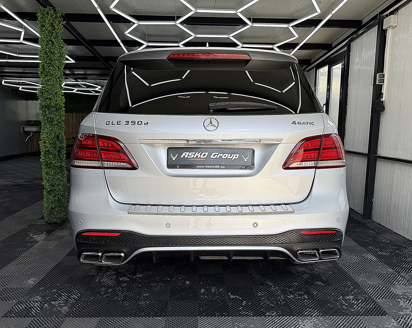 Mercedes-Benz GLE 350 AMG-line/360-K/4-Matic/ PODGREV/СОБСТВЕН ЛИЗИНГ, снимка 5 - Автомобили и джипове - 54740561