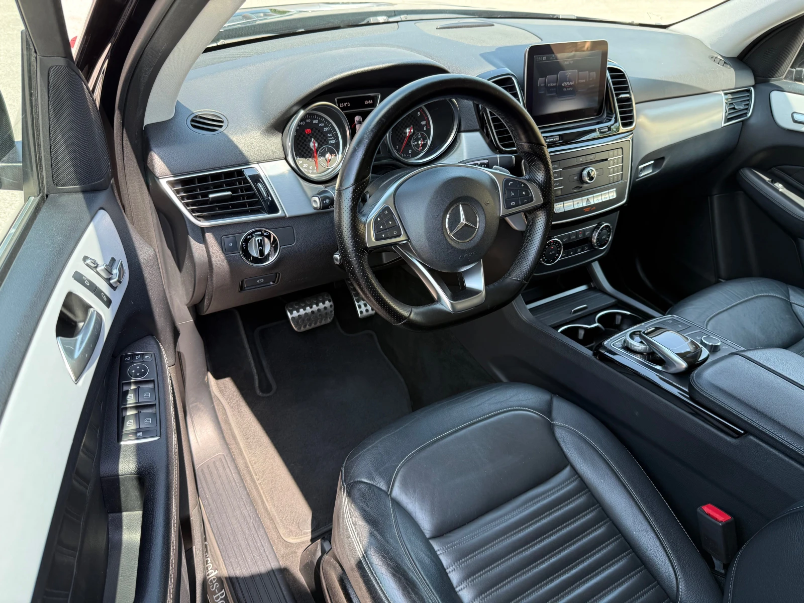 Mercedes-Benz GLE 250 d 4-MATIC AMG 9G-TRONIC LED CAMERA FULL..... | Mobile.bg � ����������� 10