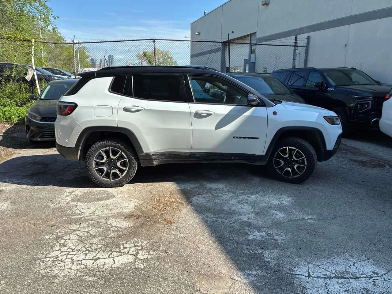 Jeep Compass Trailhawk/ДИСТРОНИК/ПАНОРАМА/АВТОФИНАНСИРАНЕ, снимка 4 - Автомобили и джипове - 55084738