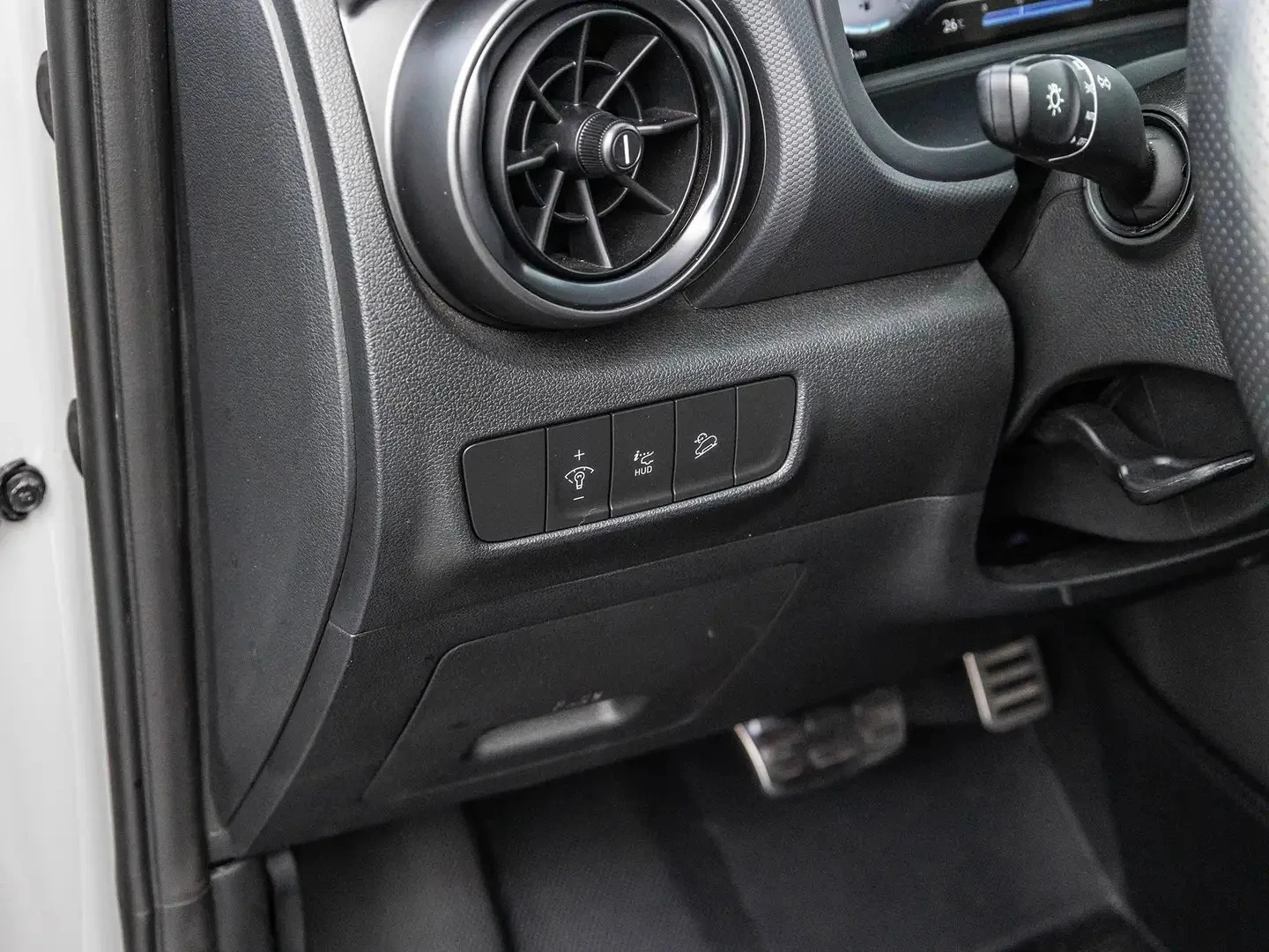 Hyundai Kona N ЦЕНА ДО БЪЛГАРИЯ АВТОКРЕДИТ, снимка 13 - Автомобили и джипове - 55752703