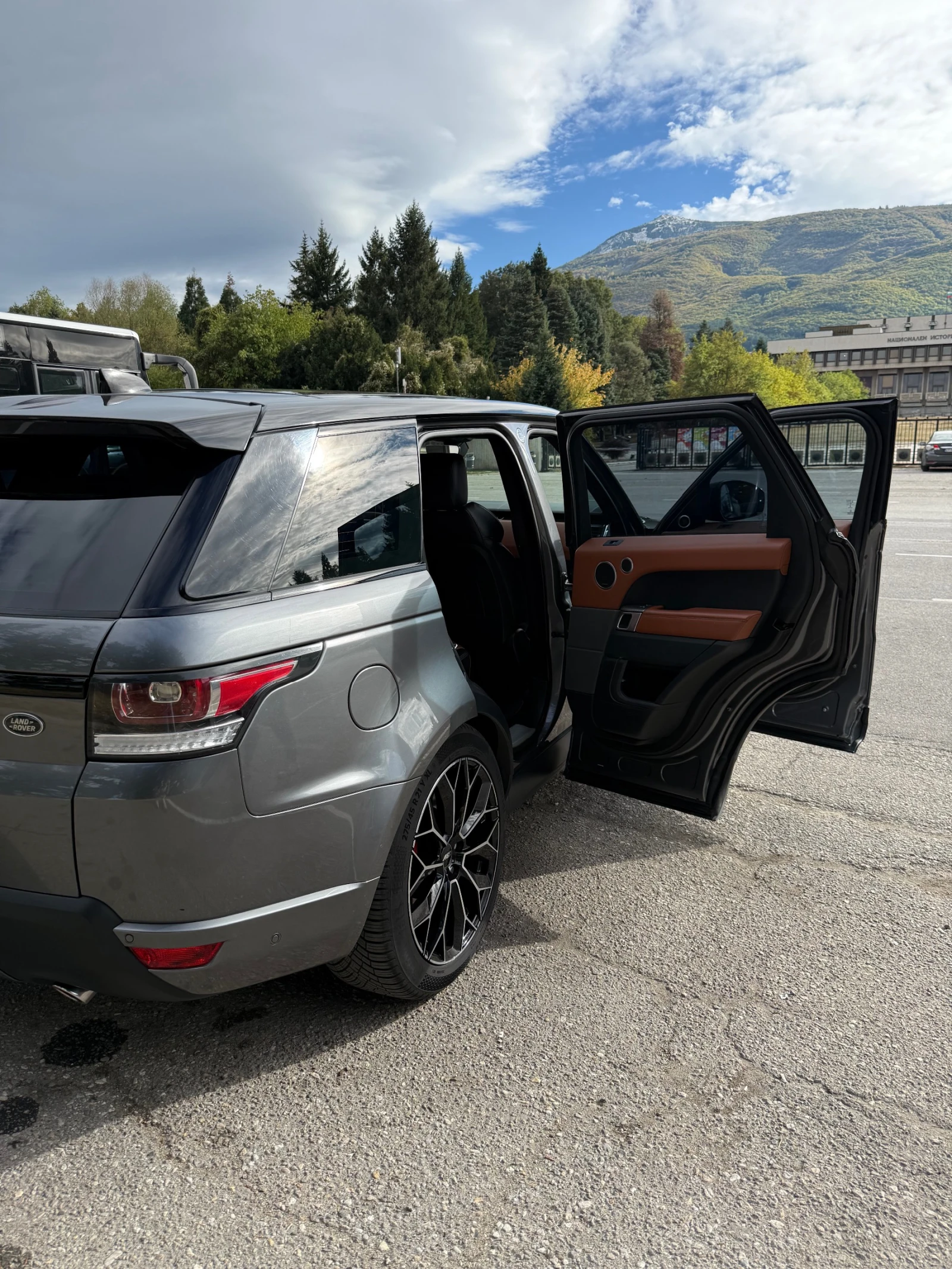 Land Rover Range Rover Sport SDV6 autobiography , снимка 12 - Автомобили и джипове - 56036505