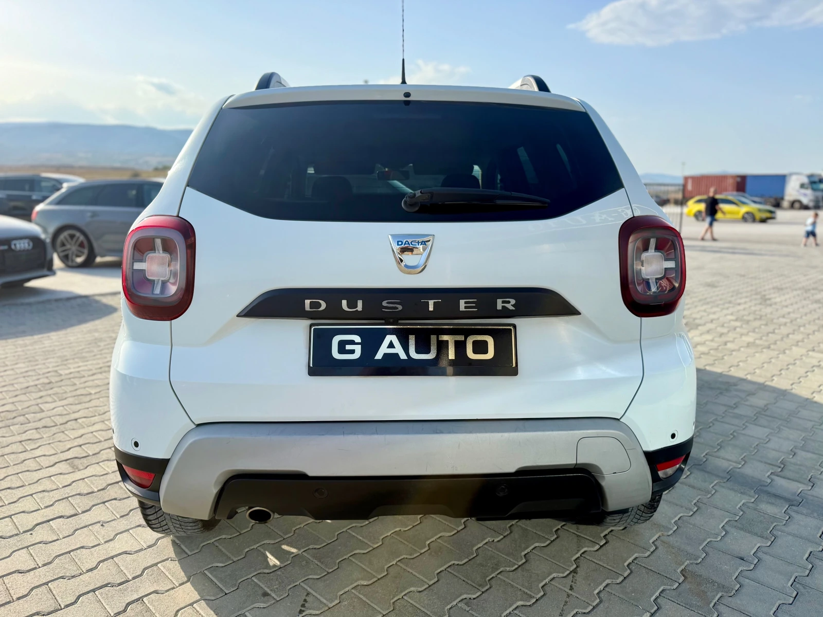Dacia Duster 1.5dci СОБСТВЕН ЛИЗИНГ !!!, снимка 6 - Автомобили и джипове - 55920055