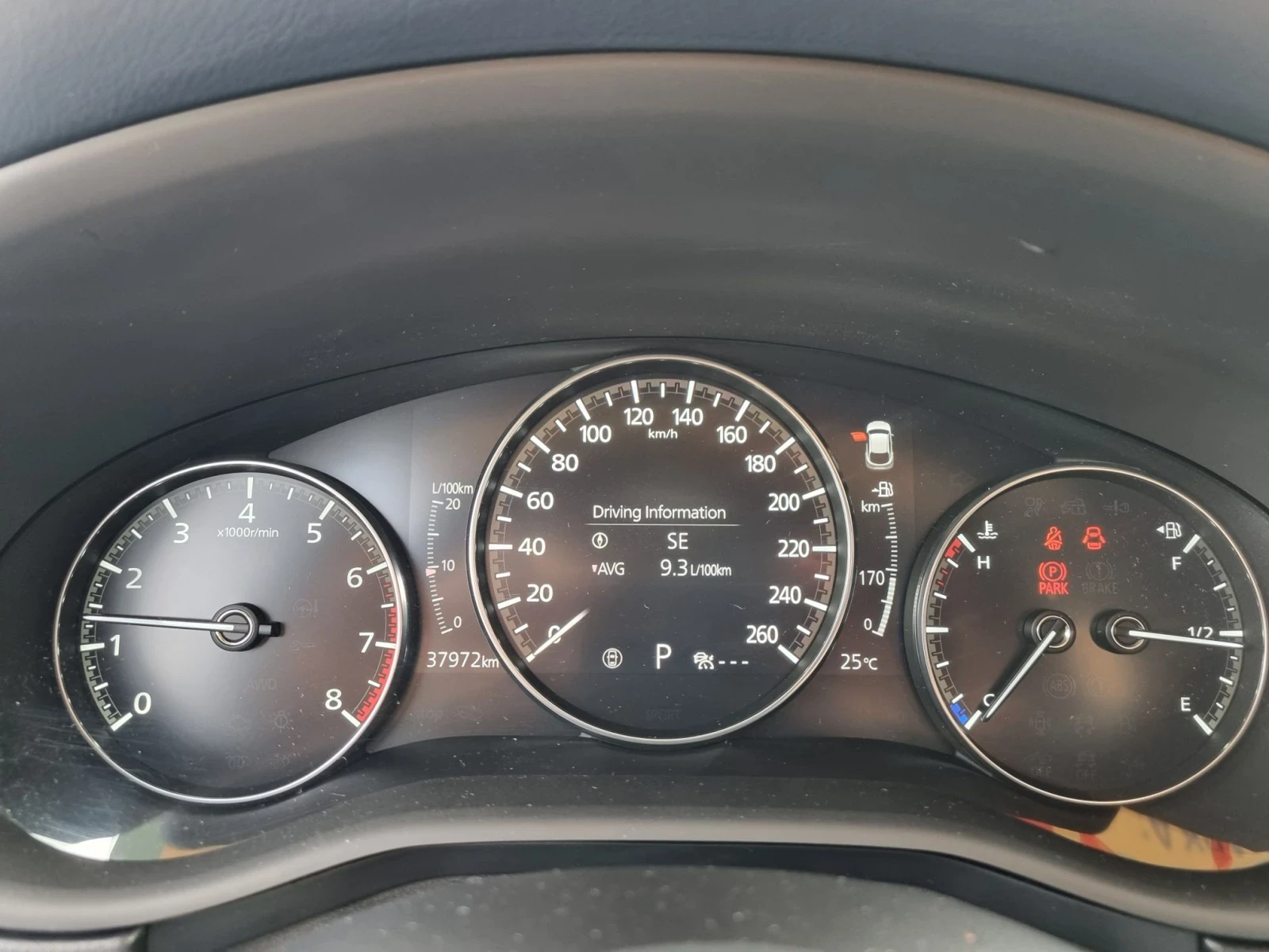 Mazda CX-30 2.5 4x4 CARFAX* DISTRONIC* LaneAssist* , снимка 11 - Автомобили и джипове - 55931264