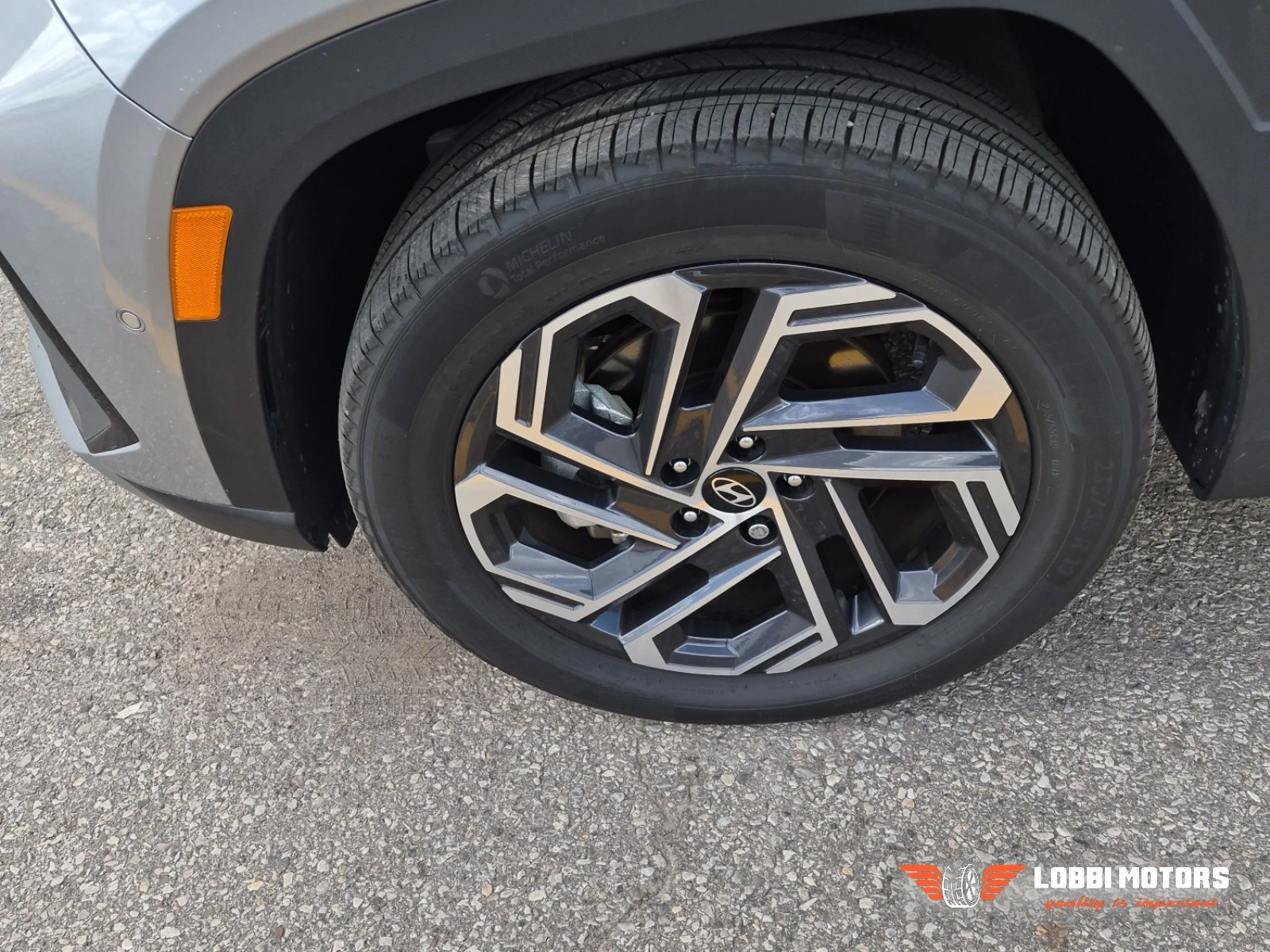 Hyundai Tucson, снимка 6 - Автомобили и джипове - 55954723