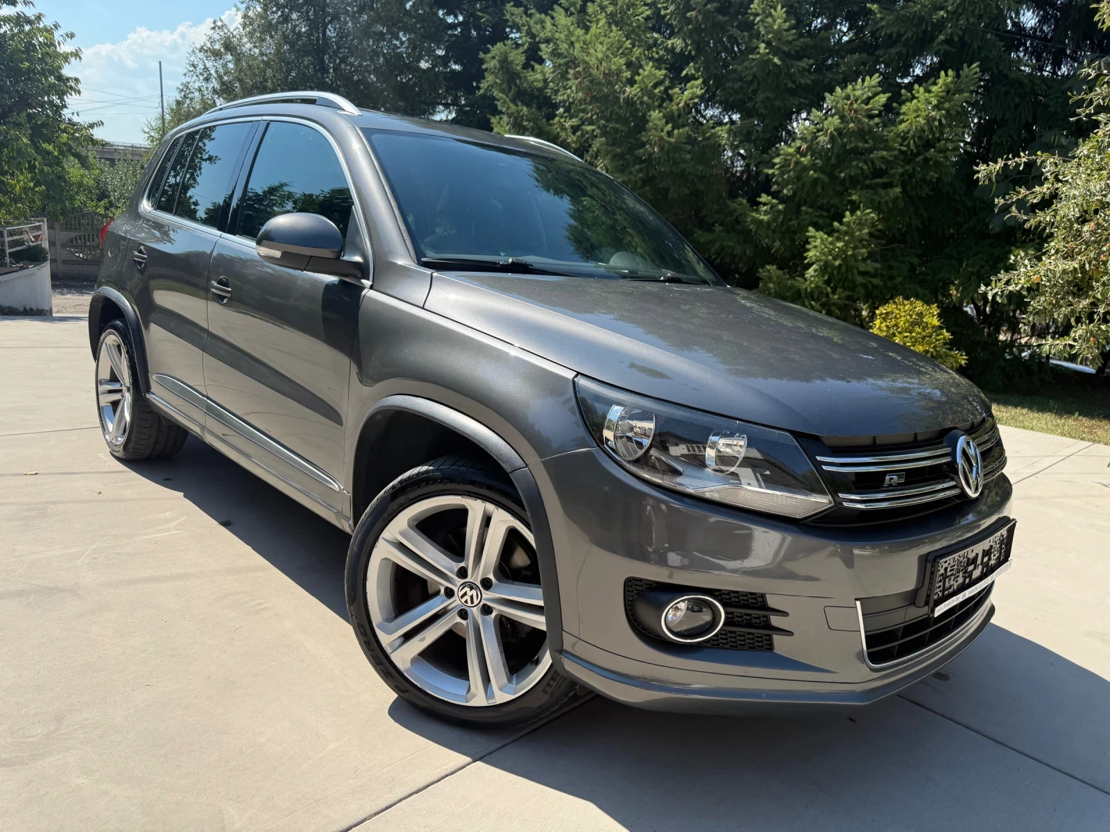 VW Tiguan 2.0TDI* 4x4* R-line* ���������*  | Mobile.bg � ����������� 1