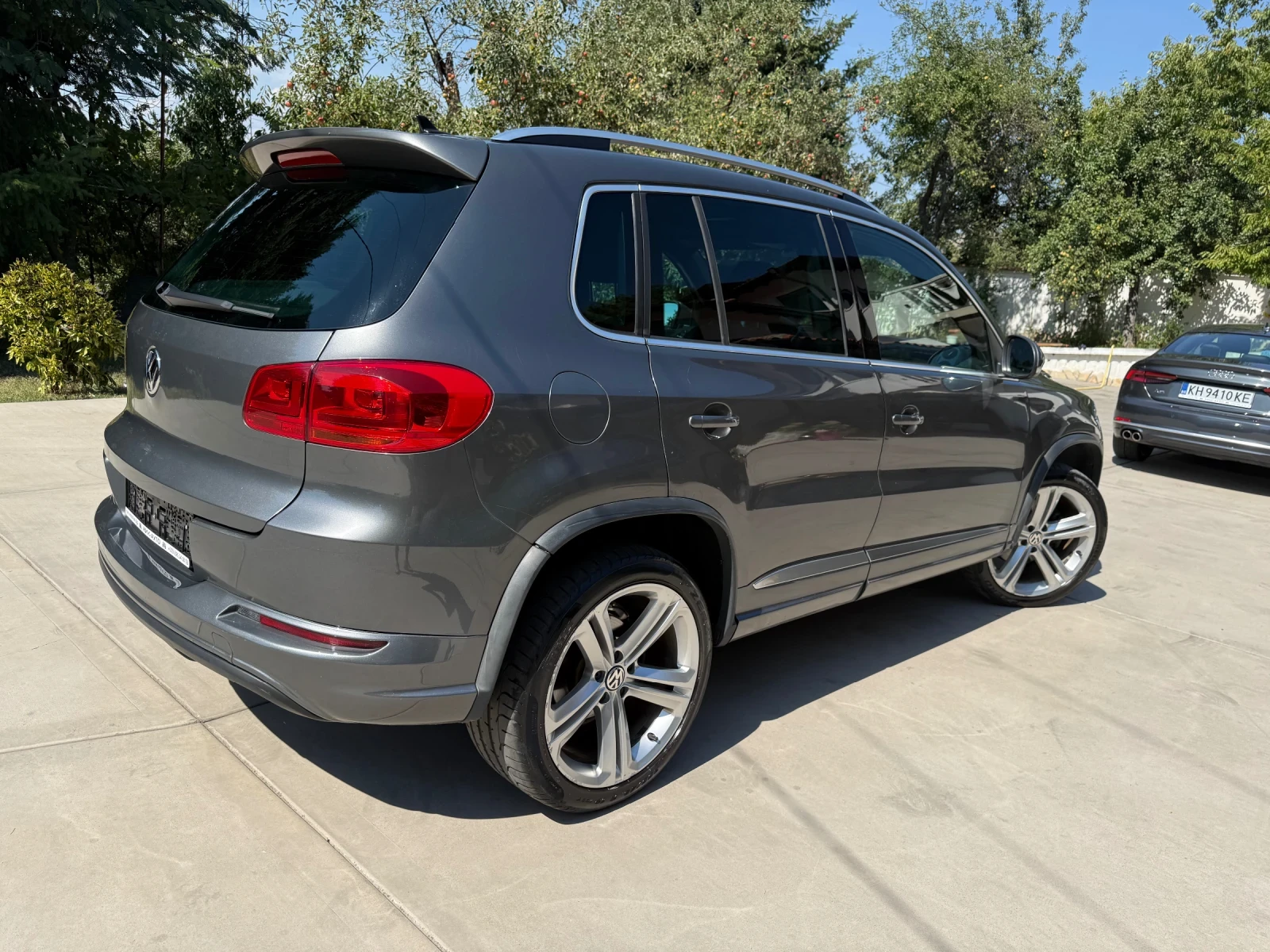 VW Tiguan 2.0TDI* 4x4* R-line* ���������*  | Mobile.bg � ����������� 4
