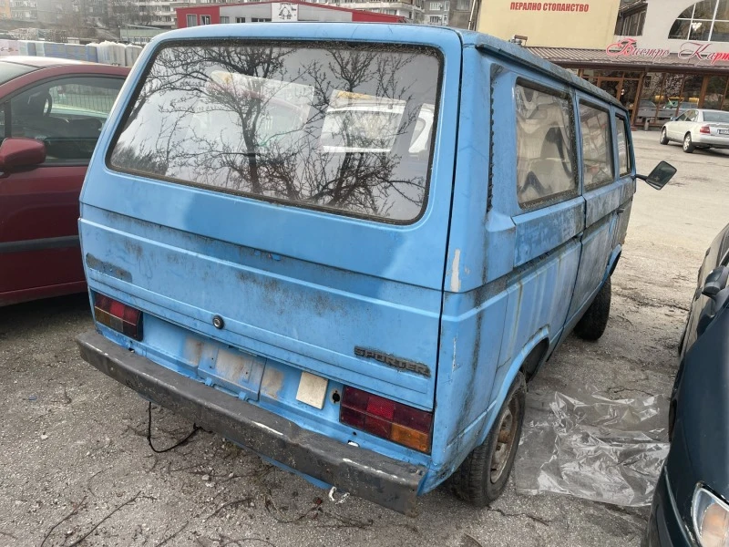 VW Transporter 1.6, снимка 2 - Бусове и автобуси - 44743888