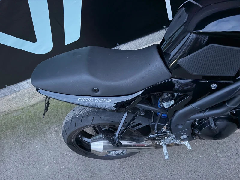 Triumph Speed Triple 1050icc, снимка 9 - Мотоциклети и мототехника - 53406328