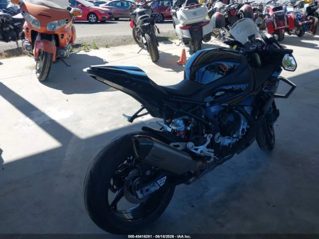 BMW S 1000RR* М* КЛИП НА МОТОРА, снимка 4 - Мотоциклети и мототехника - 55577267