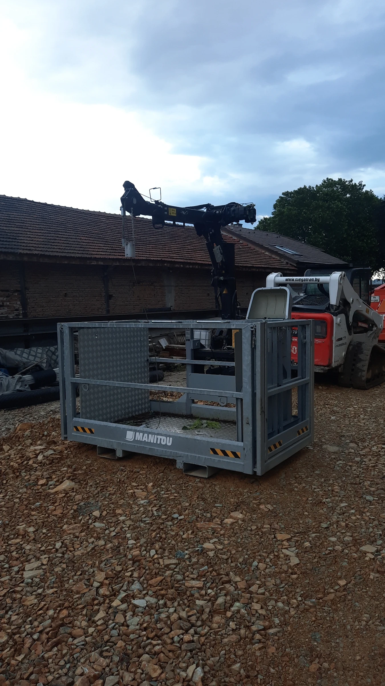 Телескопични товарачи Manitou 21/50 BIENERGY - изображение 8