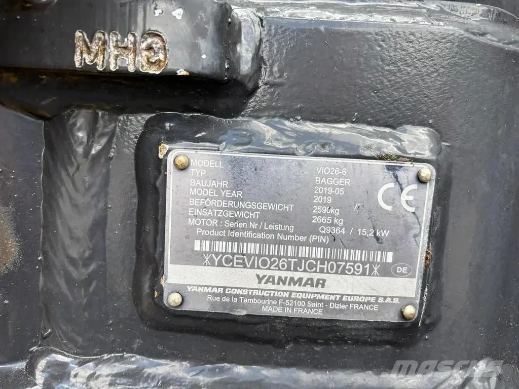 Багер Yanmar Vio 26-6, снимка 3 - Индустриална техника - 54965356