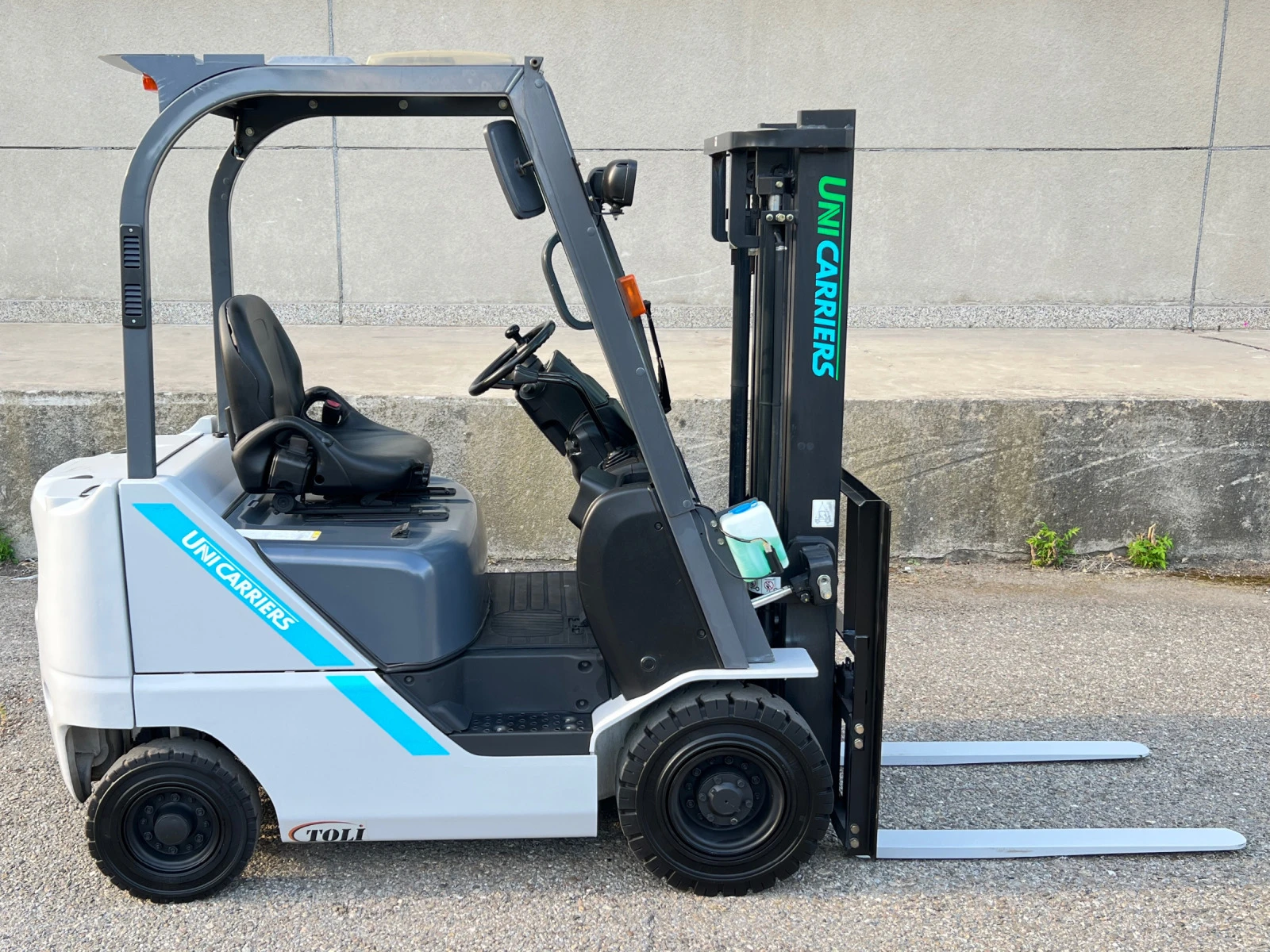  UniCarriers  / /   | Mobile.bg   6