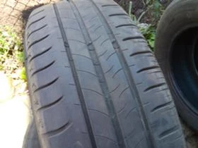 Гуми Летни 205/65R15, снимка 2