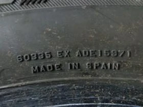 Гуми Зимни 215/65R16, снимка 12