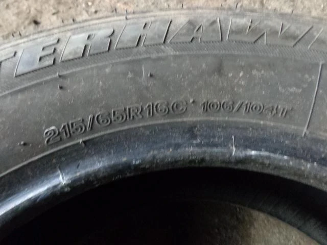 Гуми Зимни 215/65R16, снимка 9 - Гуми и джанти - 20269008