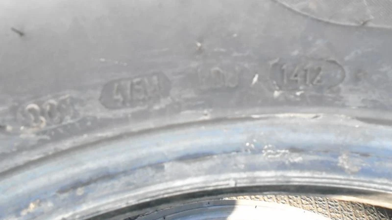 Гуми Летни 215/60R16, снимка 4 - Гуми и джанти - 22368371