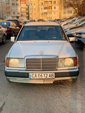 Mercedes-Benz 124, снимка 2