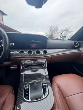 Mercedes-Benz E 220, снимка 14