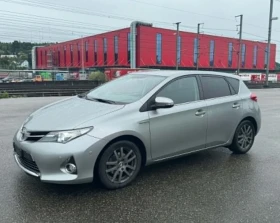 Toyota Auris 1.8HSD Swiss Aut., снимка 1