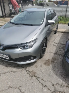Обява за продажба на Toyota Auris Закупена нова от БГ, пълна сервизна история Хибрид ~26 900 лв. - изображение 6