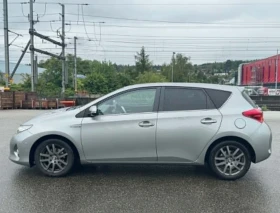 Toyota Auris 1.8HSD Swiss Aut. | Auto.bg — изображение 3