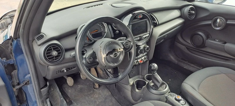 Mini One 1.5i Турбо, снимка 9 - Автомобили и джипове - 45607290