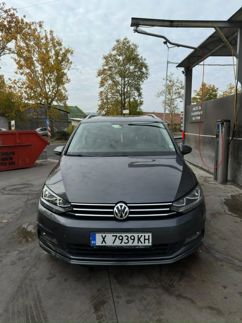 VW Touran, снимка 1 - Автомобили и джипове - 48058393