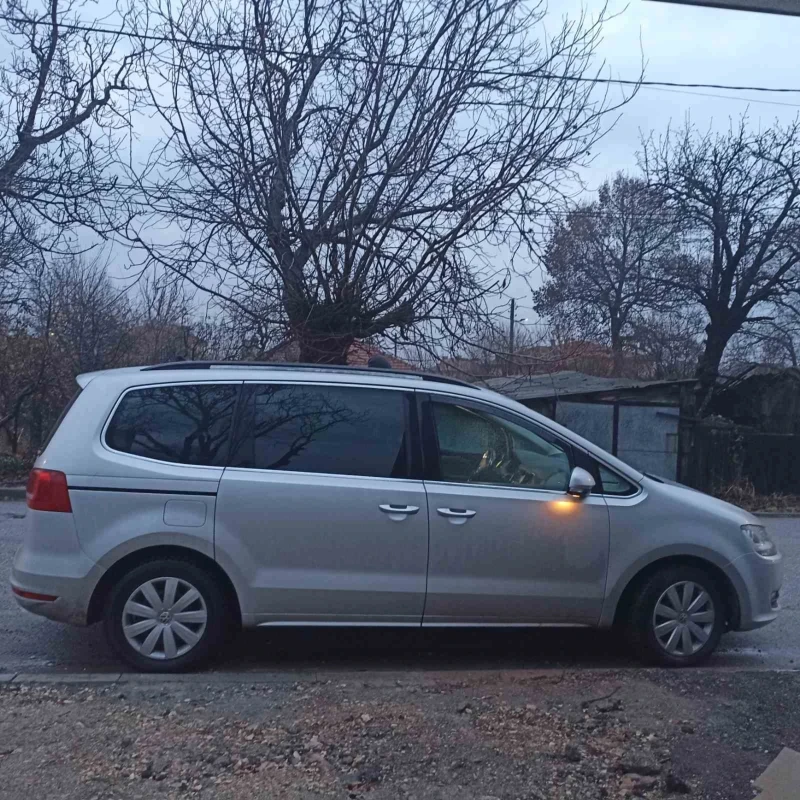 VW Sharan, снимка 4 - Автомобили и джипове - 48168697