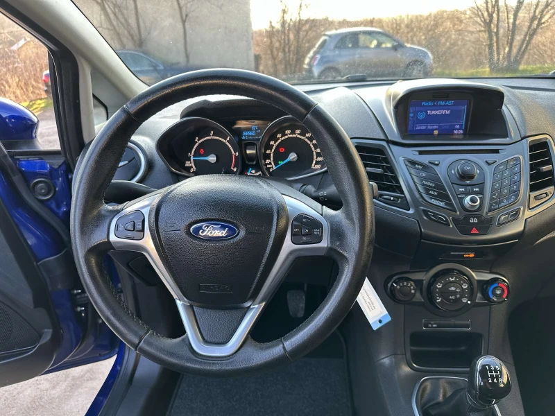 Ford Fiesta 1.6 TDCi Titanium Euro 5B, снимка 10 - Автомобили и джипове - 49393957