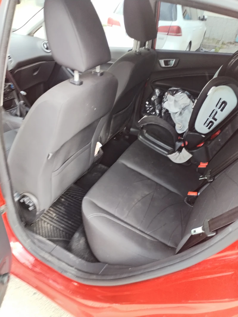 Ford Fiesta 1.25 бензин, снимка 9 - Автомобили и джипове - 51627688