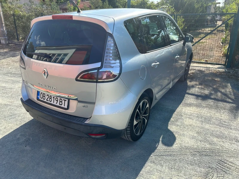Renault Scenic 1.5 dci XMOD, снимка 8 - Автомобили и джипове - 52428137