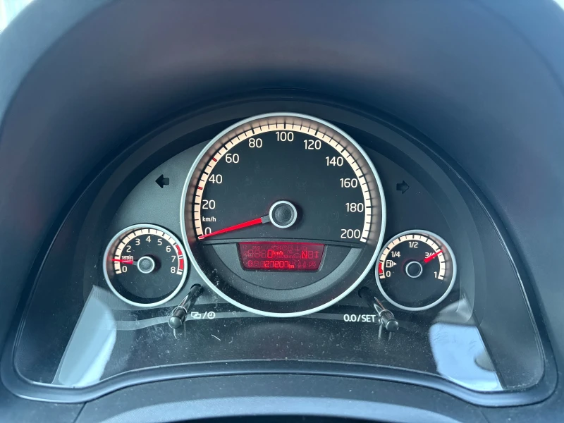 VW Up 1, 0 MPI , снимка 11 - Автомобили и джипове - 51994313