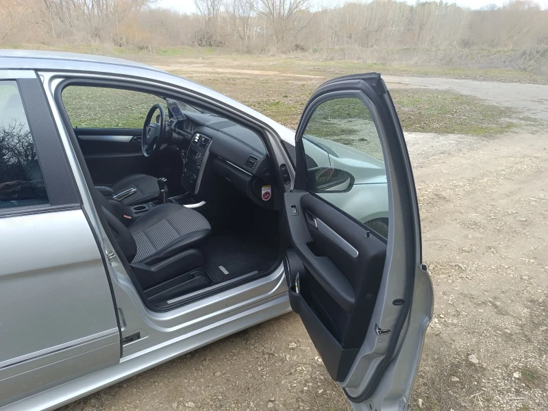 Mercedes-Benz B 200 2, снимка 5 - Автомобили и джипове - 52418065