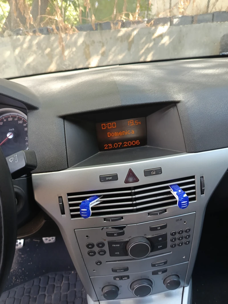 Opel Astra, снимка 11 - Автомобили и джипове - 52742160