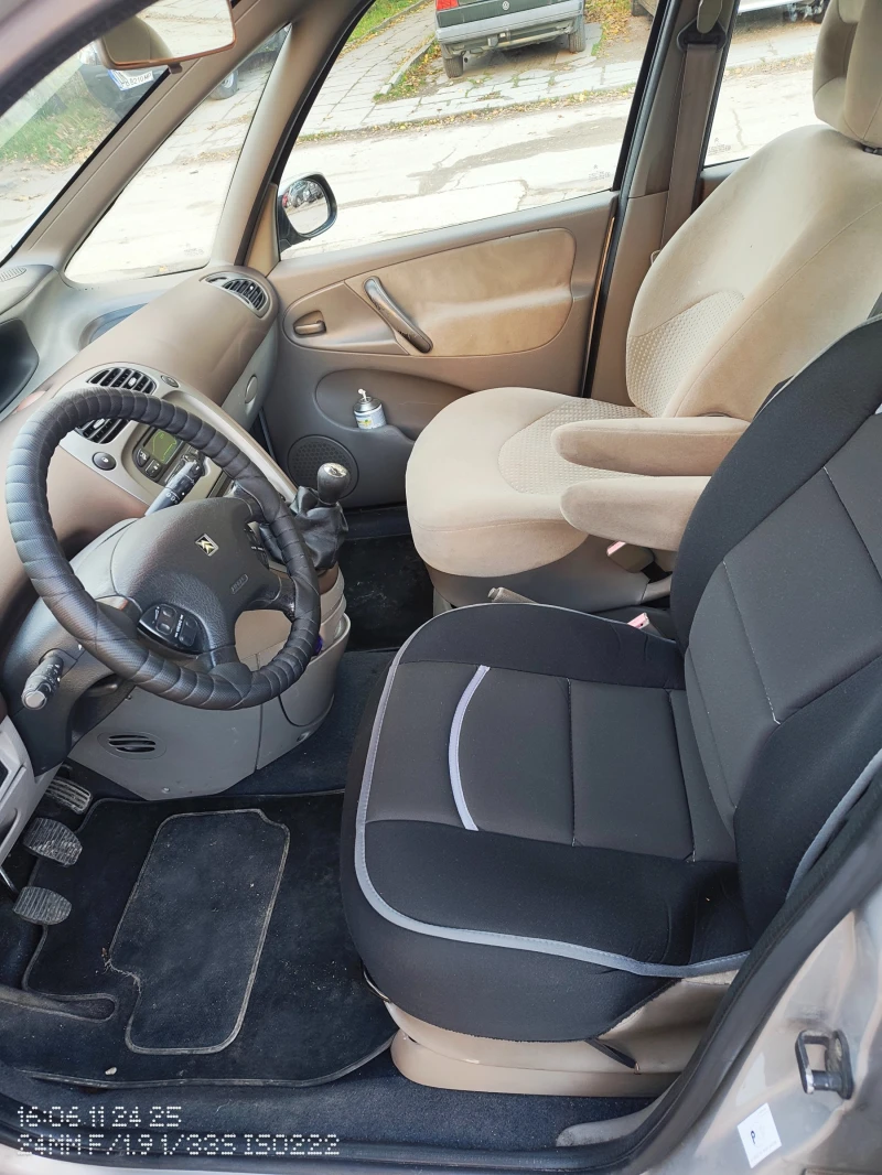 Citroen Xsara picasso 2000 i, снимка 7 - Автомобили и джипове - 52527346