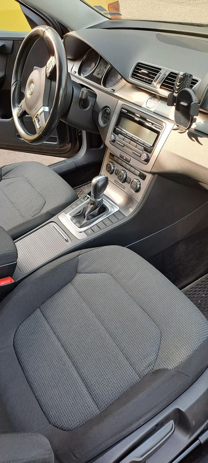 VW Passat, снимка 8 - Автомобили и джипове - 53021697